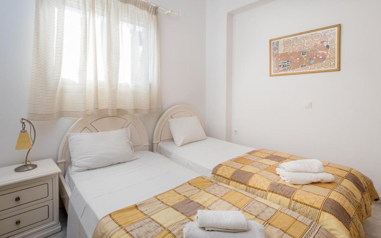 Apartment Yiannis Planos
